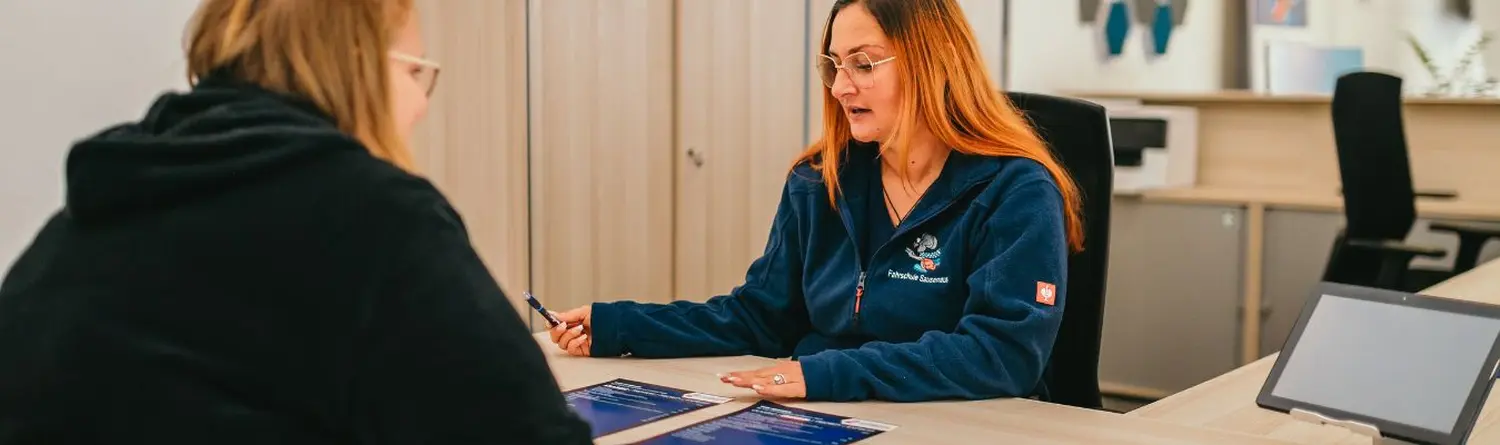 Fahrschule Sausemaus – Team, das Fahrstunden gibt